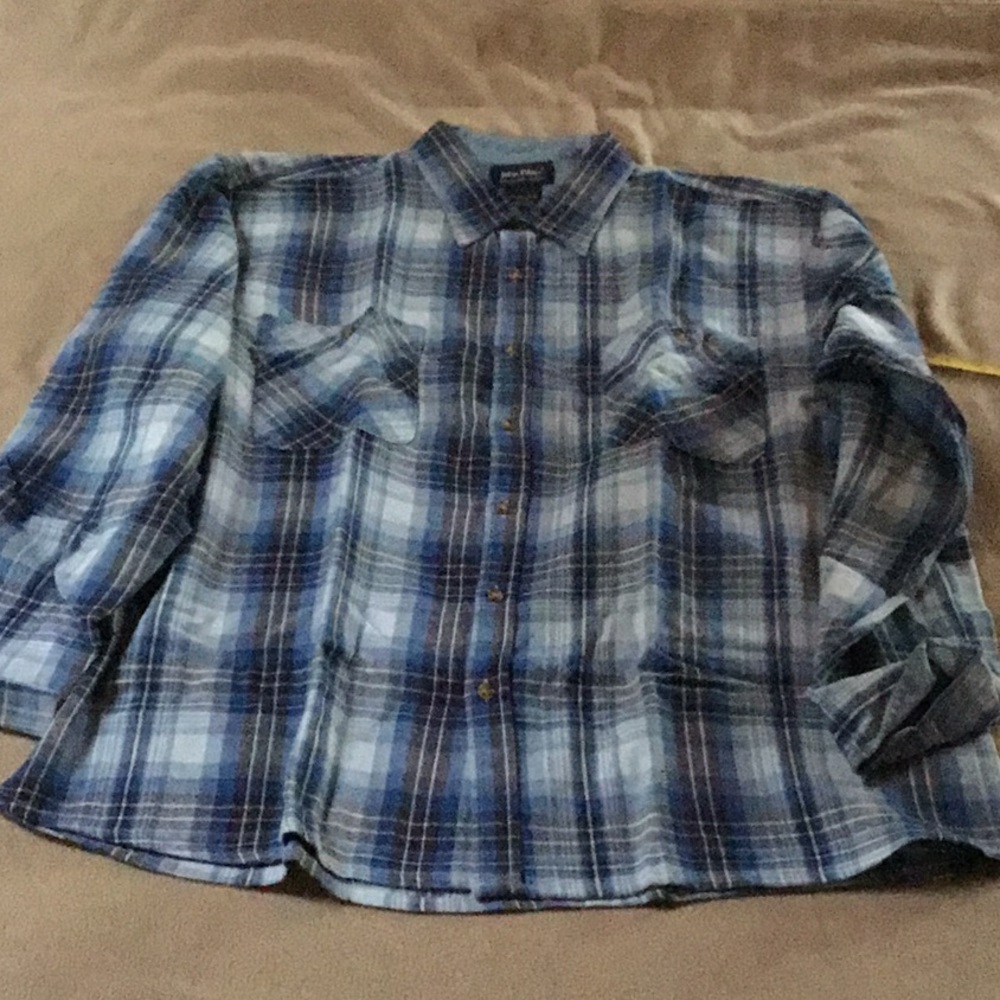 Men's Blue Plaid Button-Up Shirt